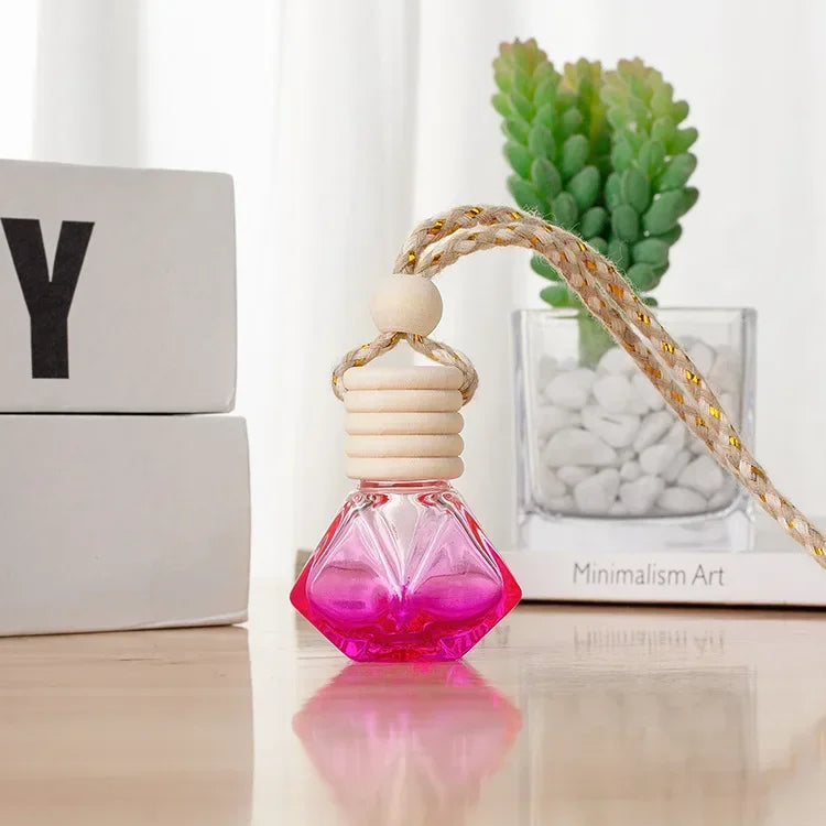 New Auto Aromatherapy Fragrance Pendent Bottle Perfume Diffuser Automotive Decoration Car Hanging Glass Bottle Empty Perfume