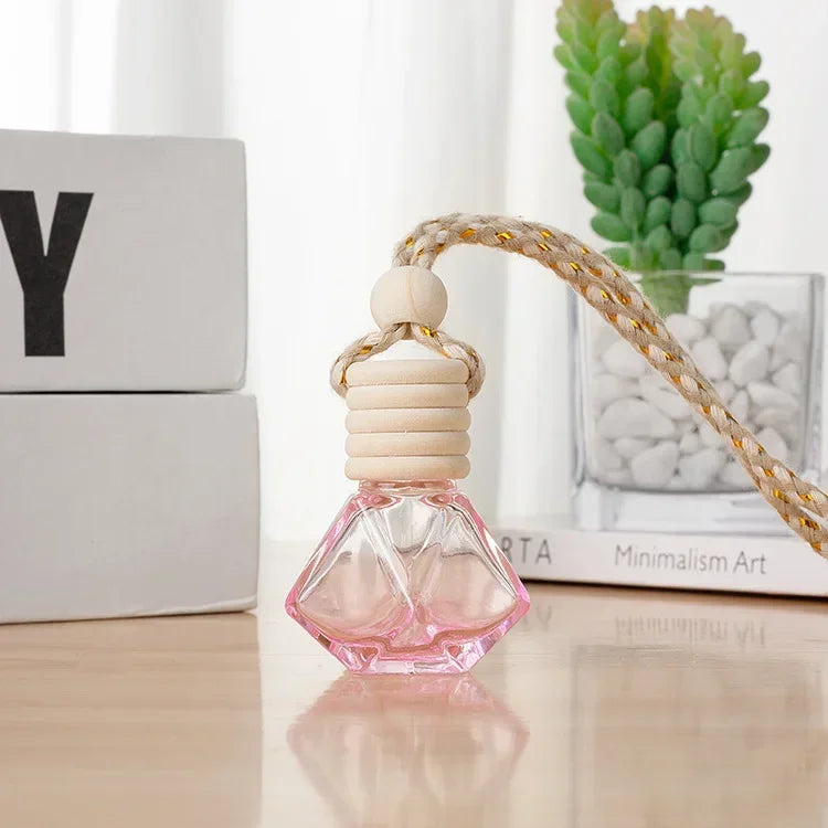 New Auto Aromatherapy Fragrance Pendent Bottle Perfume Diffuser Automotive Decoration Car Hanging Glass Bottle Empty Perfume